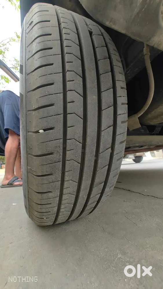 Hyundai Venue 2022 Splus Petrol 7700 Km Driven