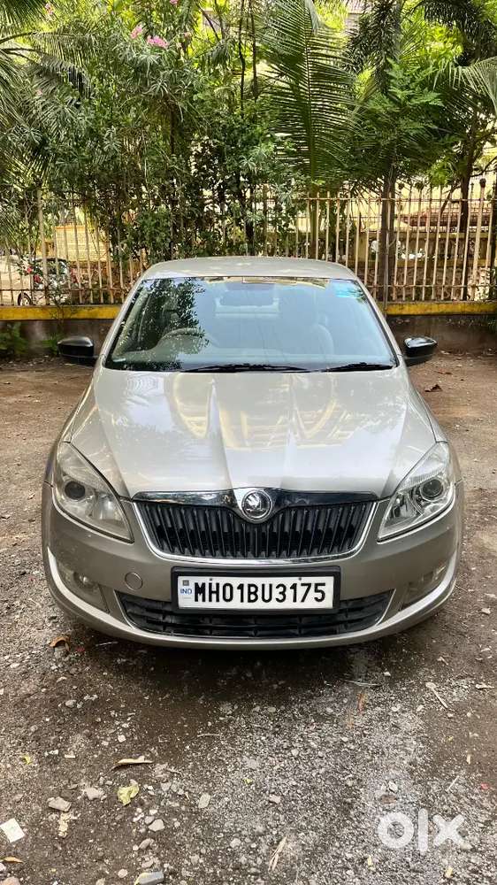 Skoda Rapid Elegance 2014 Automatic