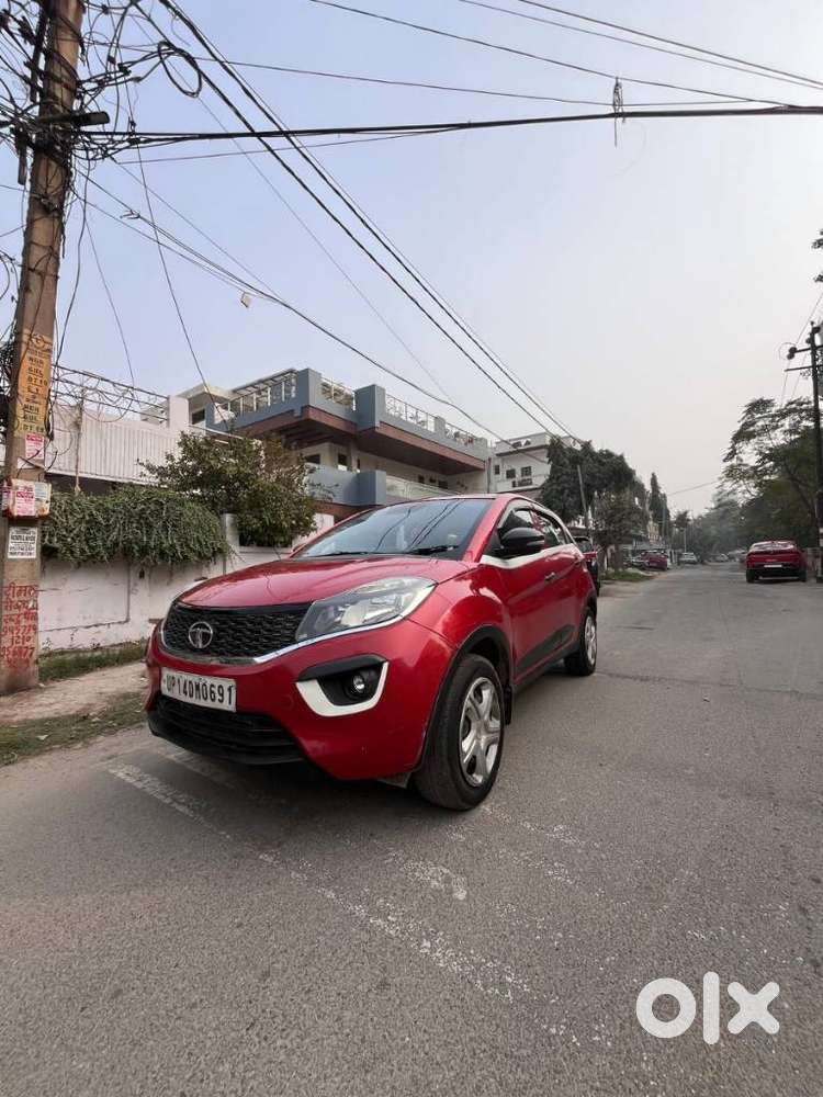 Tata Nexon Kraz Plus, 2018, Cng & Hybrids