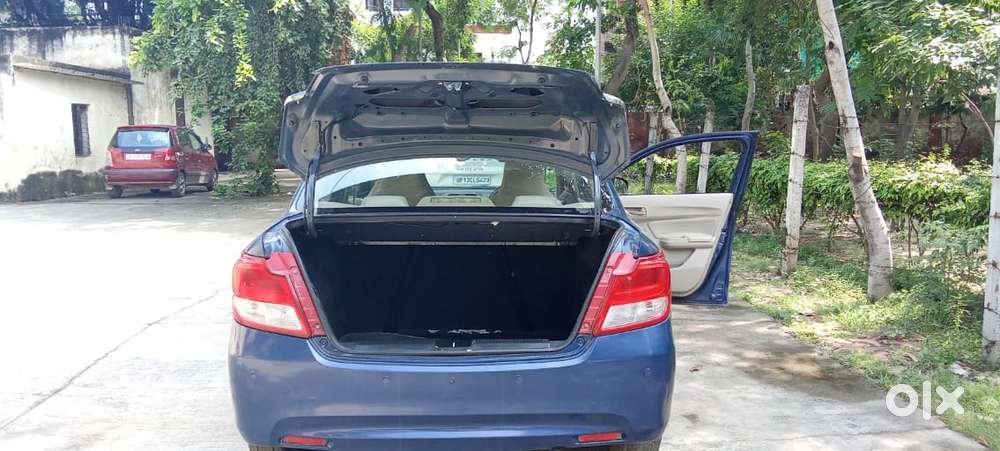 Maruti Suzuki Dzire 1.2 Lxi, 2017, Petrol