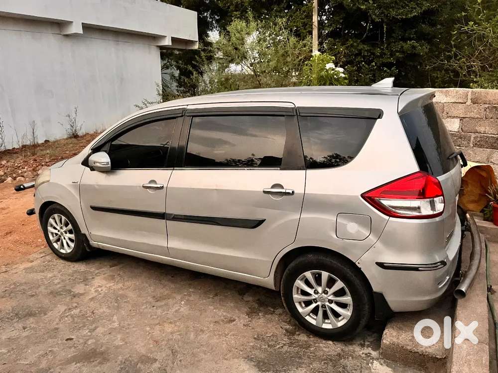 Maruti Suzuki Ertiga 2013