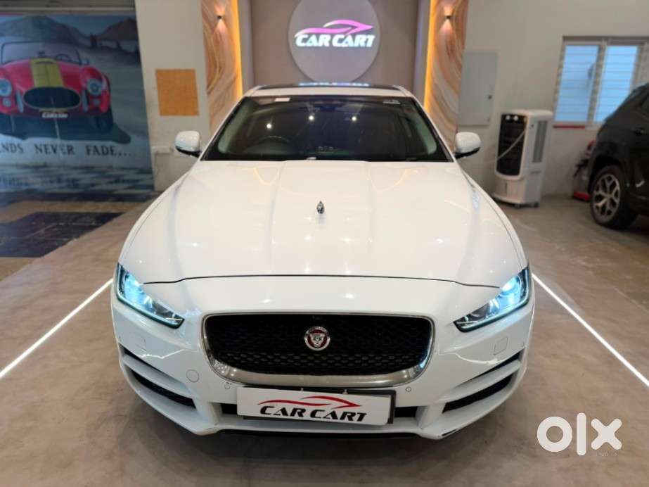 Jaguar Xe Portfolio, 2018, Diesel