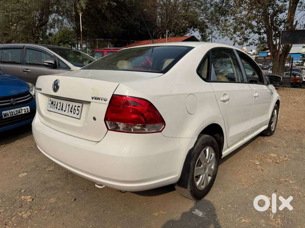 Volkswagen Vento 2010-2013 Petrol Comfortline, 2011, Petrol
