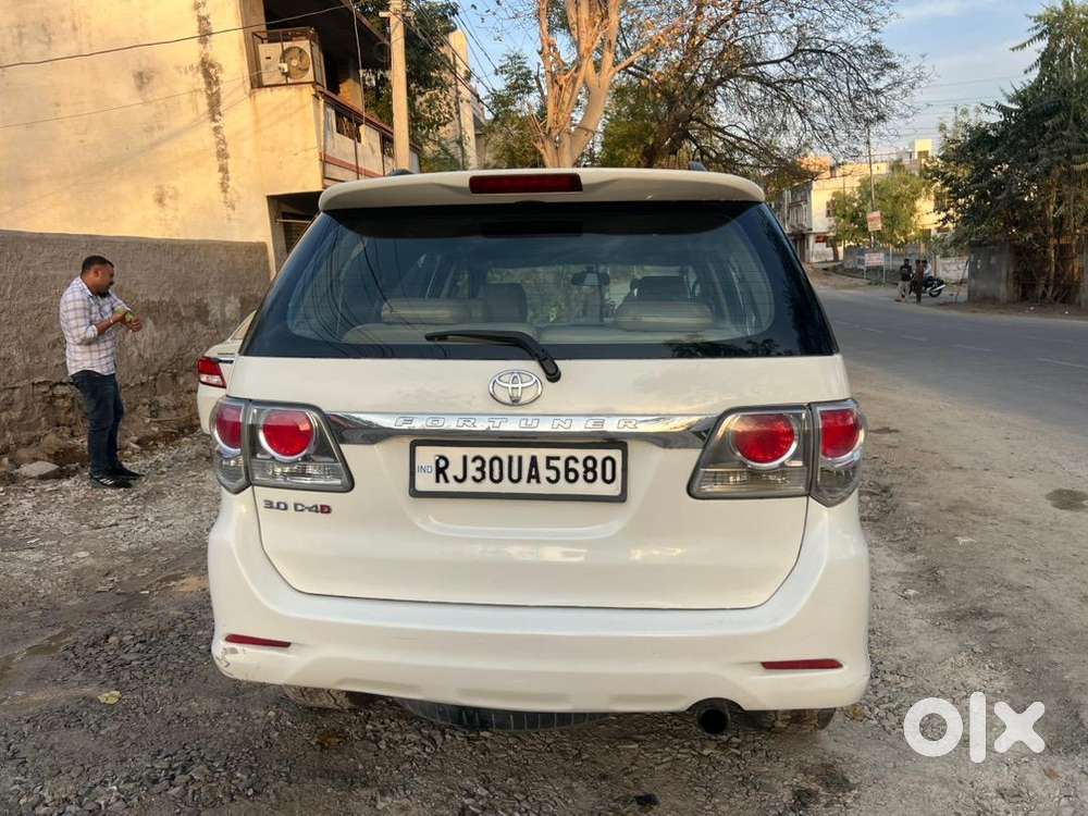 Toyota Fortuner 2012 Diesel Well Maintained