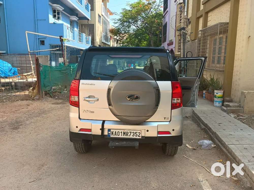 Mahindra Tuv 300 2018 Diesel Well Maintained