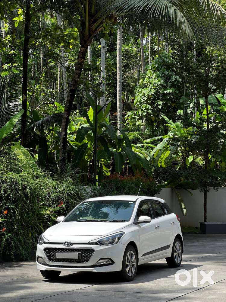 Hyundai I20 Sportz 1.2 Bs-iv, 2015, Petrol