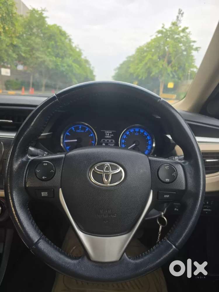 Toyota Corolla Altis 1.8 G Cvt, 2014, Petrol