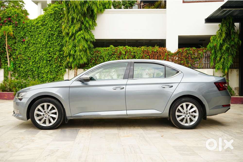 Skoda Superb Lk 1.8 Tsi At, 2018, Petrol