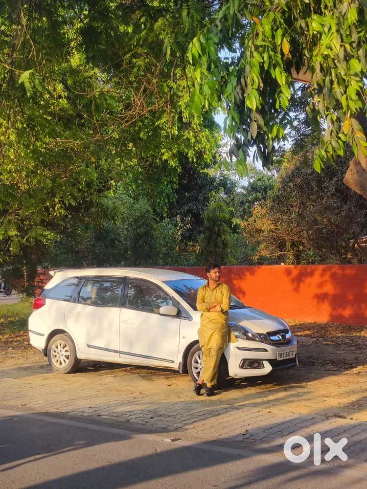 Honda Mobilio V(o) 2014