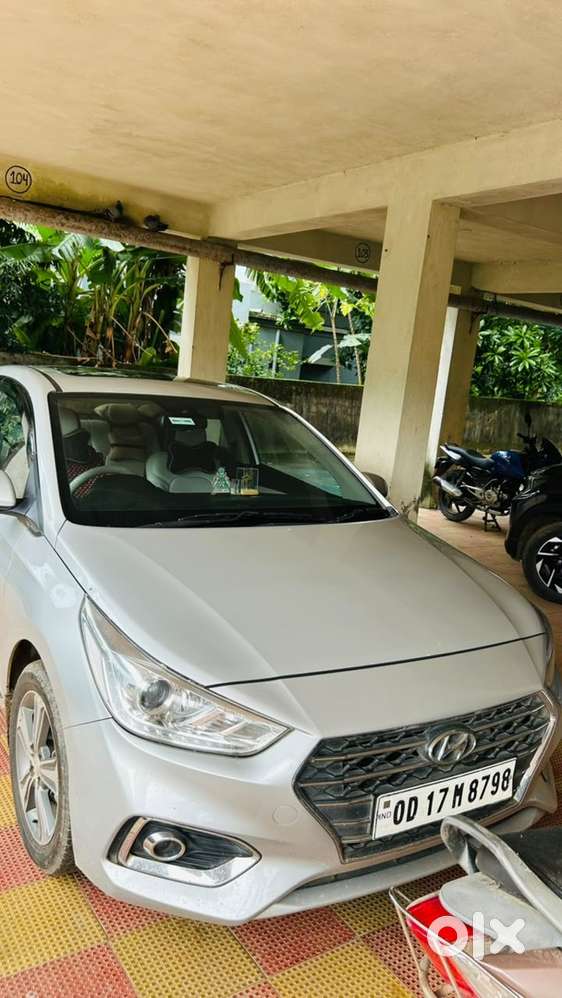 Hyundai Verna Petrol 2018 Car