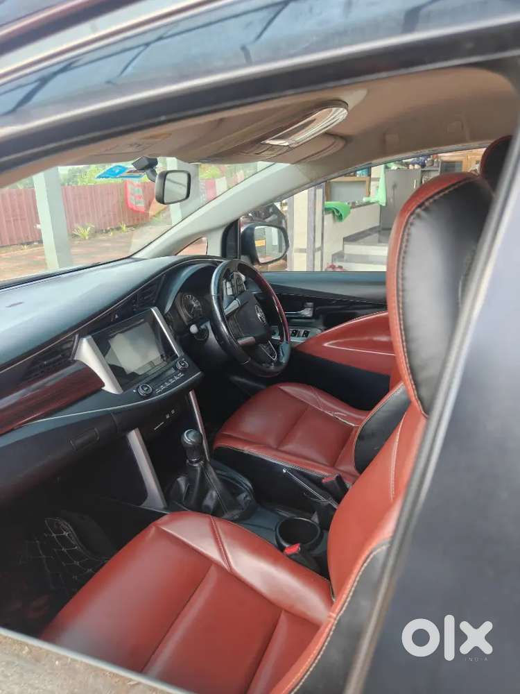 Toyota Innova Crysta 2.4 Diesel 2018