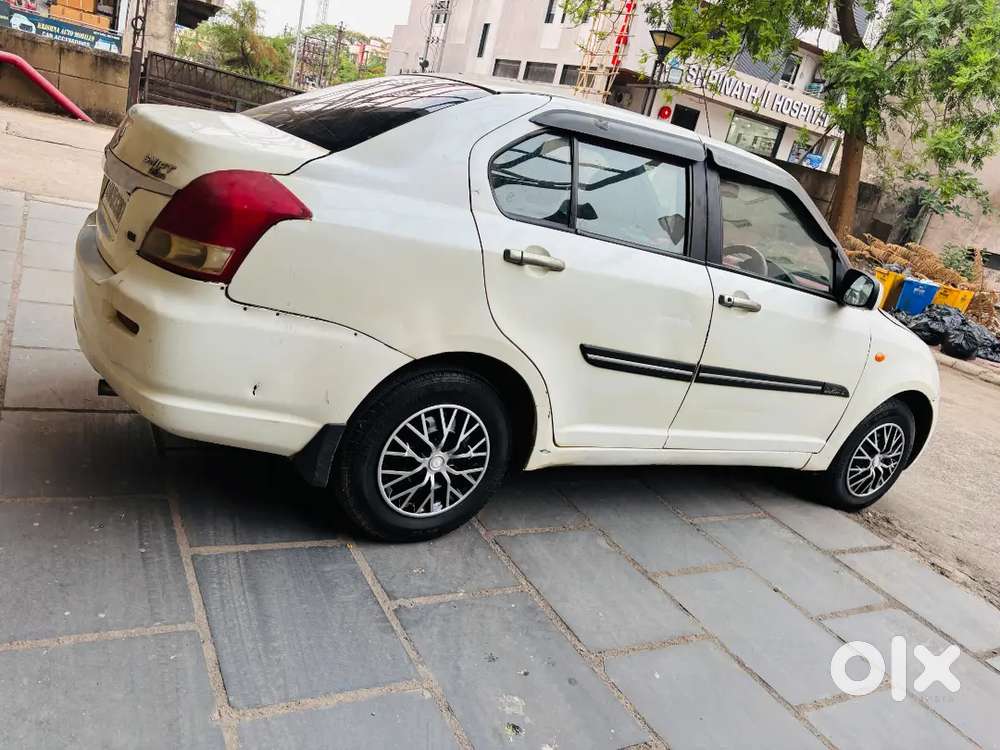 Maruti Suzuki Swift Dzire 2011 Diesel 90000 Km Driven