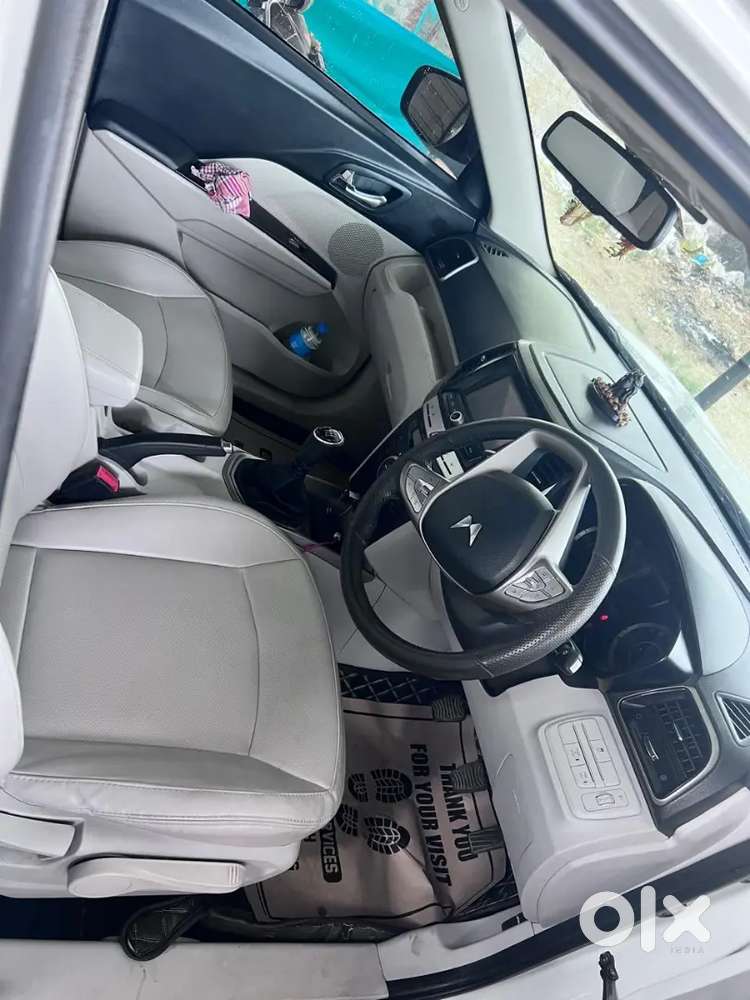 Mahindra Xuv300 Turbosport 2023 Petrol 65000 Km Driven