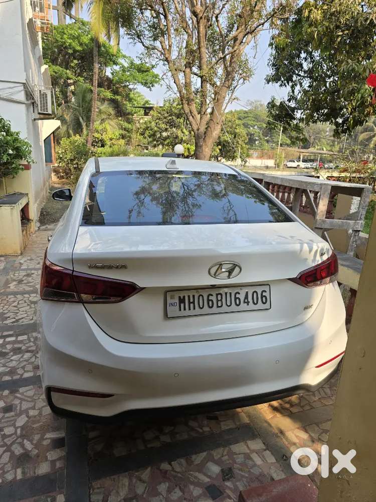 Hyundai Verna Sx(o)