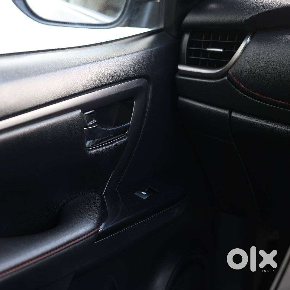 Toyota Fortuner 2.8 Gr-s, 2023, Diesel