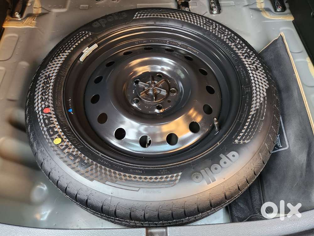 Maruti Suzuki Grand Vitara 1.5 Zeta Smart Hybrid, 2022