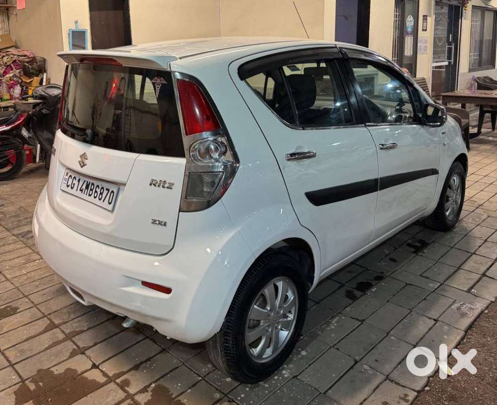 Maruti Suzuki Ritz Zxi Abs, 2013, Petrol