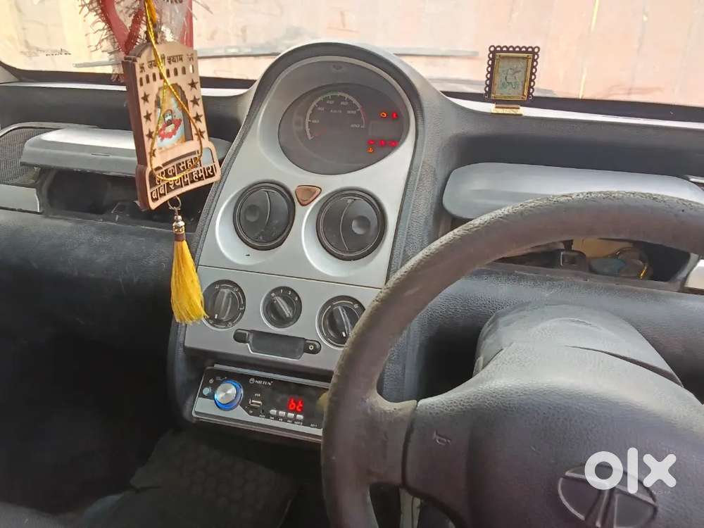 Tata Nano Twist Xt 2012 मॉडल
