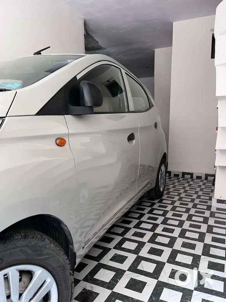 Hyundai Eon 2012 Petrol 60000 Km Driven