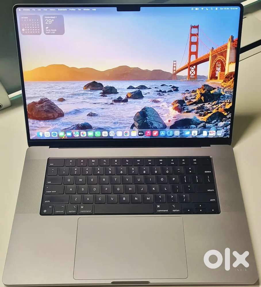 MacBook Pro M1 (Like New)