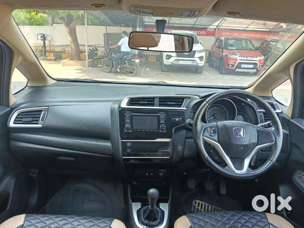 Honda Jazz V Mt Privilege, 2016, Petrol