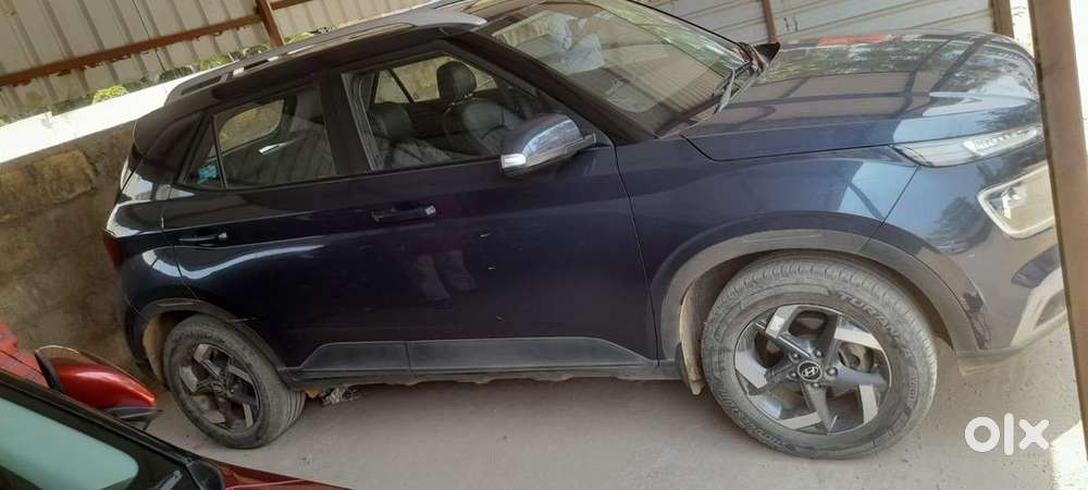 Hyundai Venue 2020 Petrol Good Condition