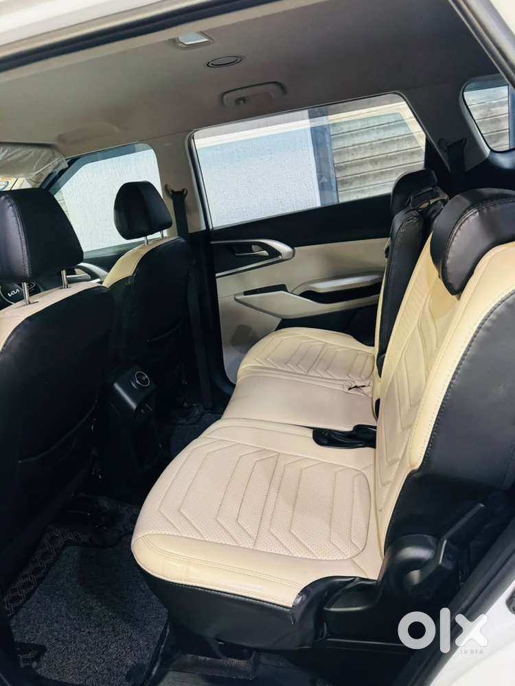 Kia Carens 1.5 Prestige 7 Str, 2023, Petrol