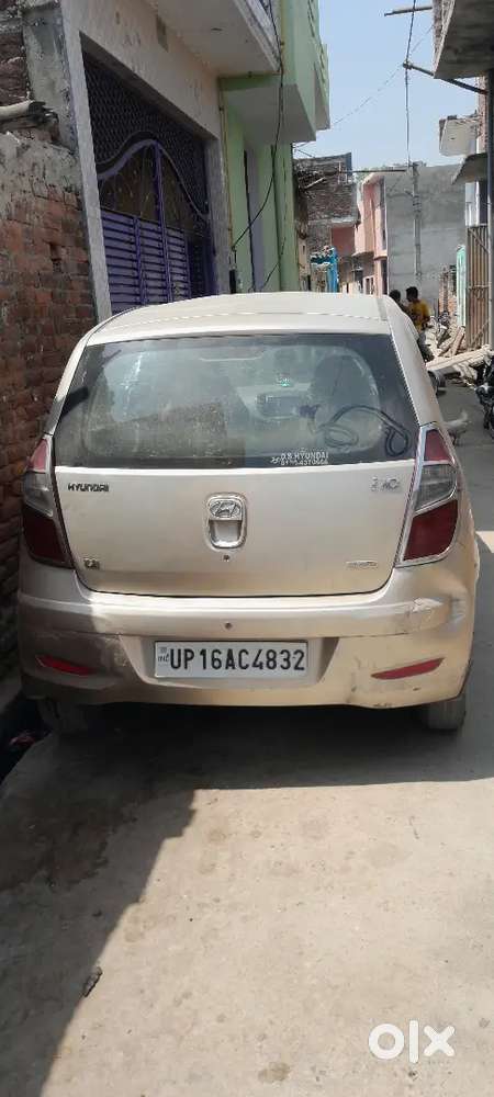 Hyundai I10 2011 Cng & Patrola 12500 Km Driven