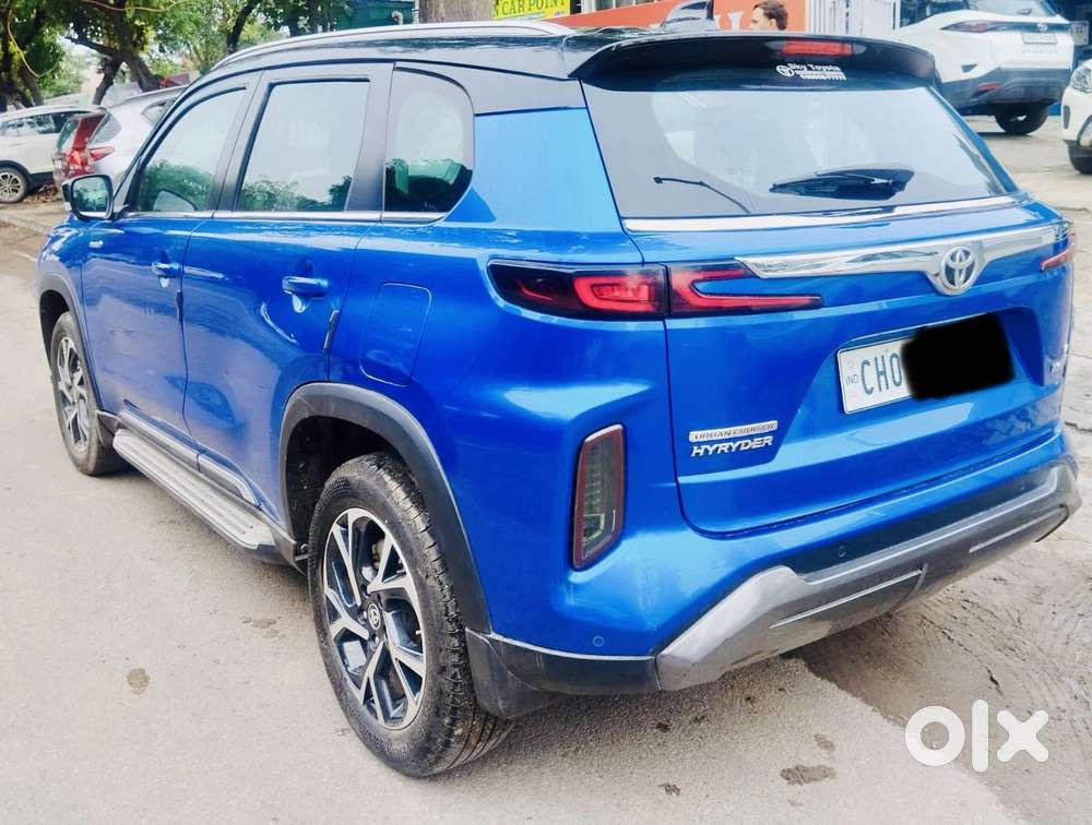 Toyota Urban Cruiser Hyryder 1.5 V Hybrid, 2023