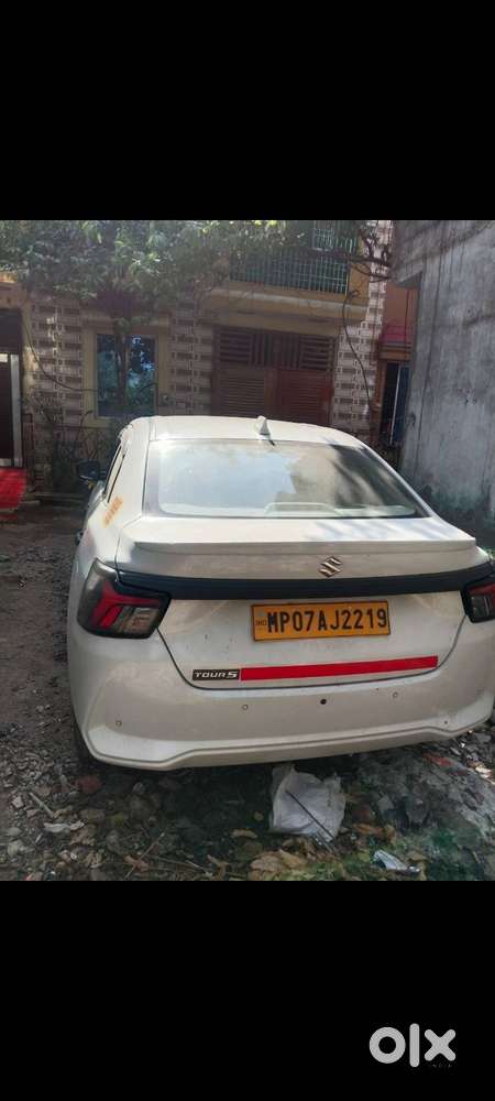 Rate 700000 New Hi Hai Shwroom Condition Me