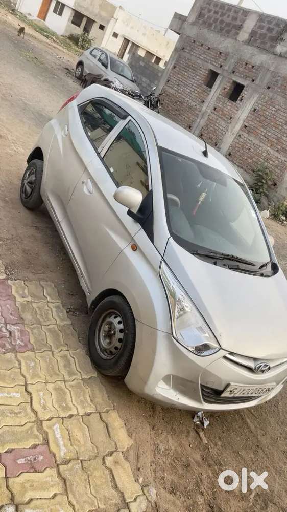 Hyundai Eon 2014 Petrol Well Maintained