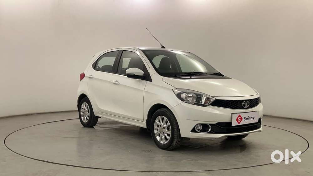 Tata Tiago Xza, 2017, Petrol