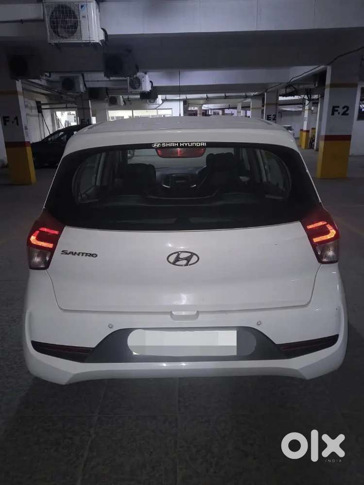 Hyundai Santro 1.1mt Magna