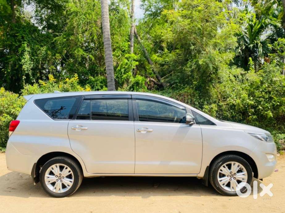 Toyota Innova Crysta 2.4 Zx Mt, 2016, Diesel