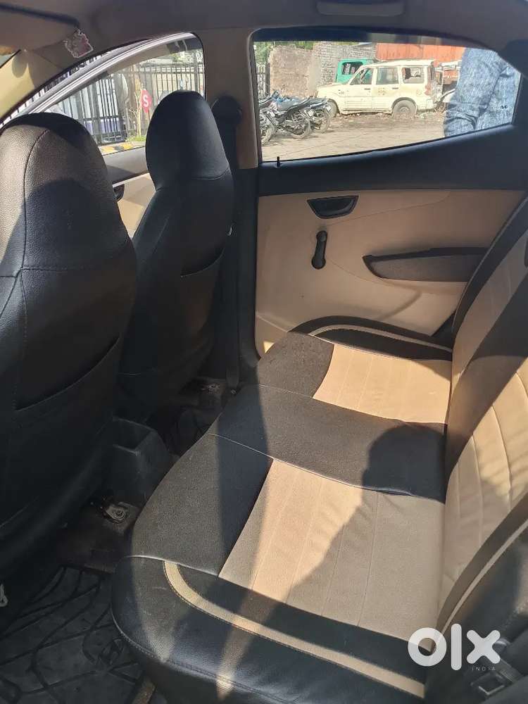 Hyundai Eon 2012 Petrol Well Maintained