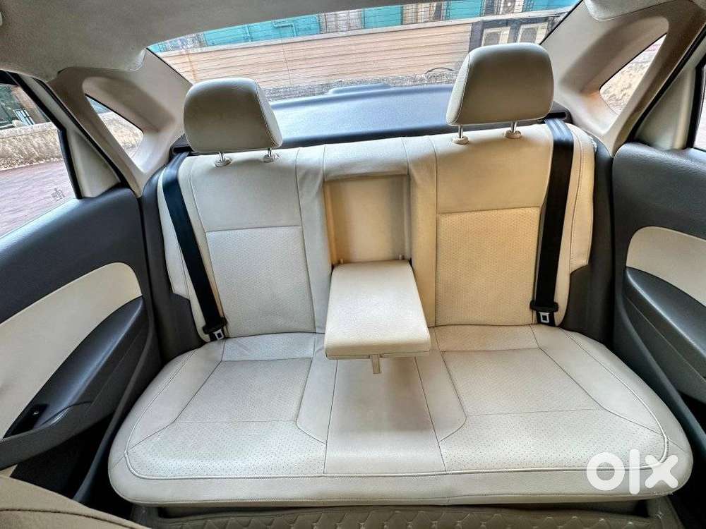Volkswagen Vento 2010-2013 Petrol Highline At, 2013, Petrol
