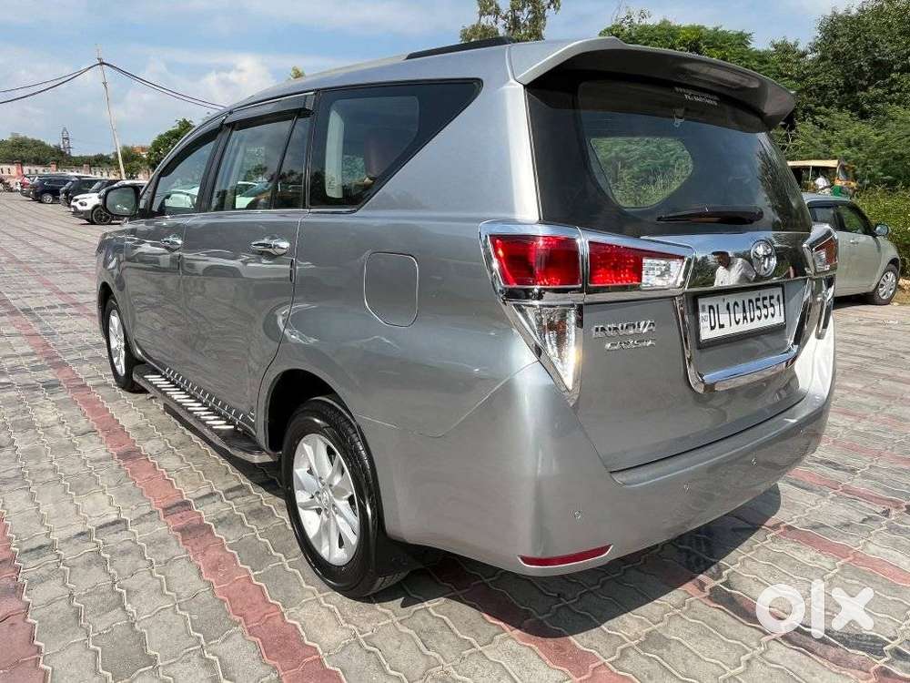 Toyota Innova Crysta 2.4 G Mt 8s, 2020, Diesel