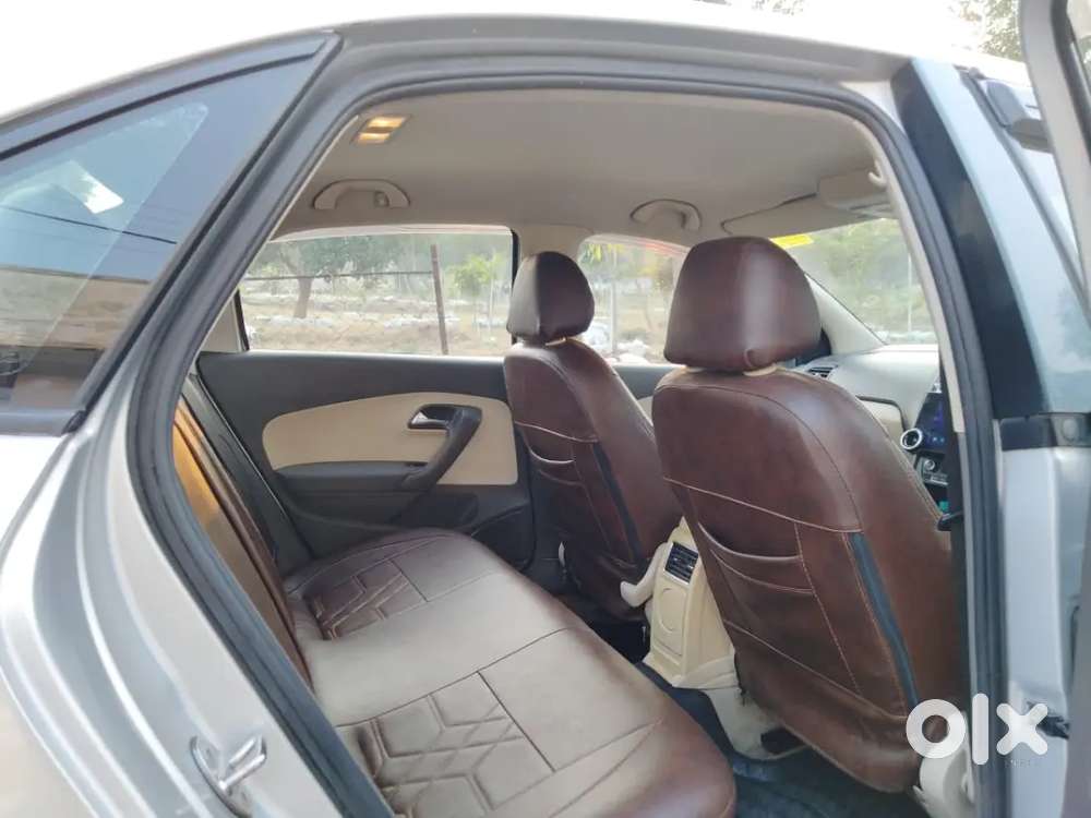 Volkswagen Vento 1.6 Plus 2012