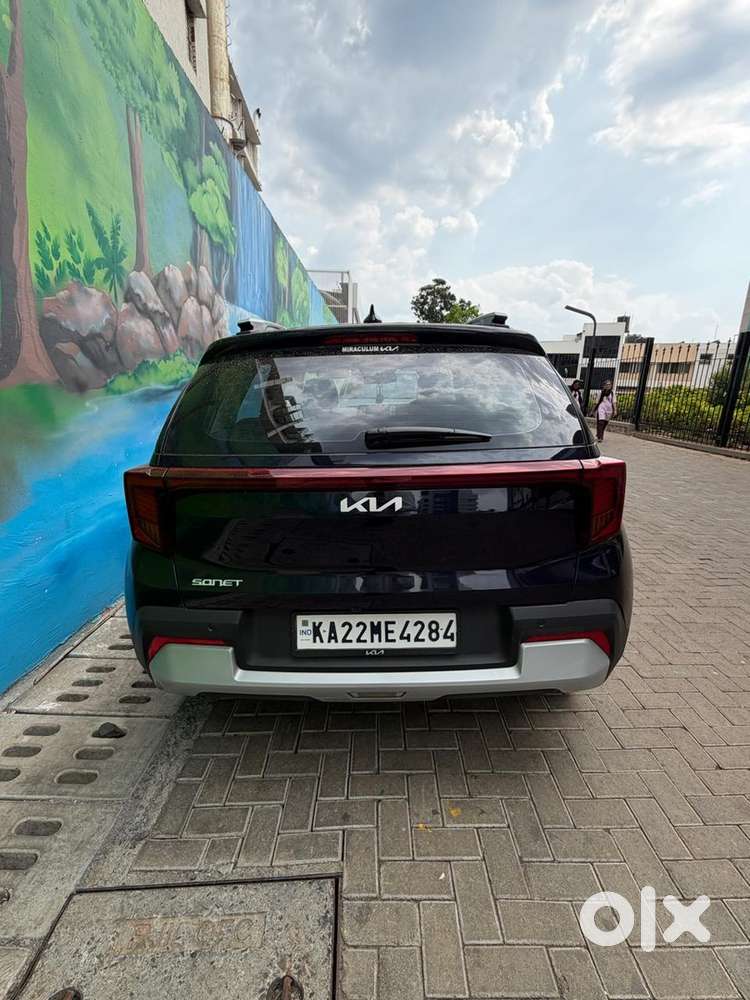 Kia Sonet Petrol 2025