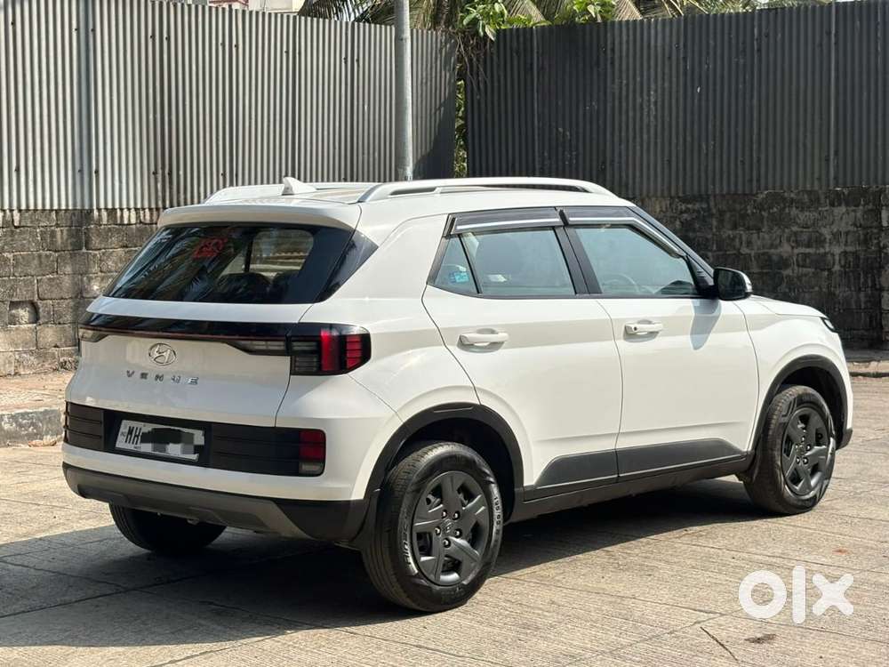 Hyundai Venue S Plus Mt 1.2 Kappa, 2024, Petrol