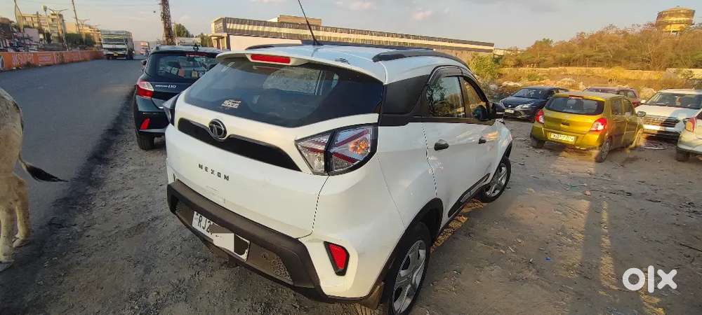 Tata Nexon 2023 Petrol 37000 Km Driven