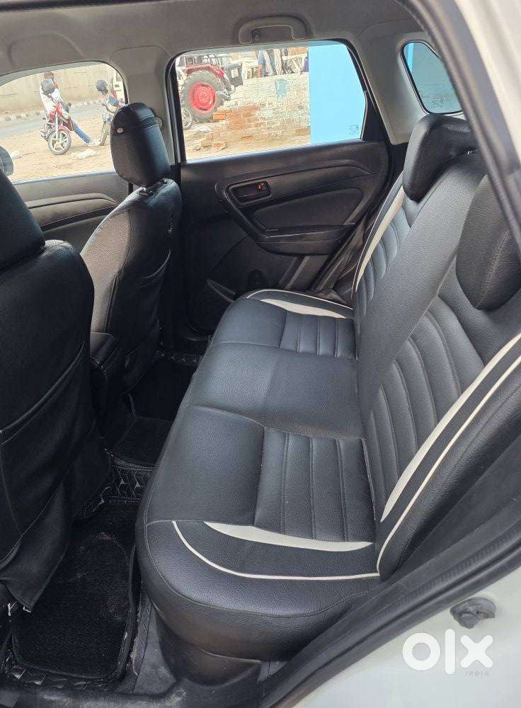 Maruti Suzuki Brezza 1.5 Vxi Cng, 2021, Petrol