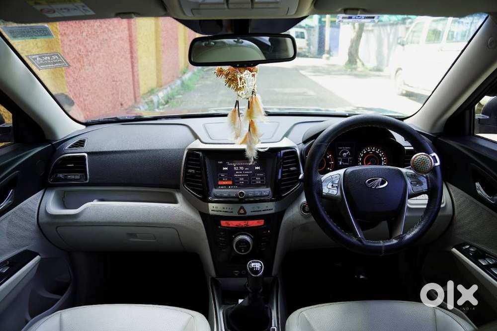 Mahindra Xuv300 W8 Option Dual Tone, 2021, Petrol