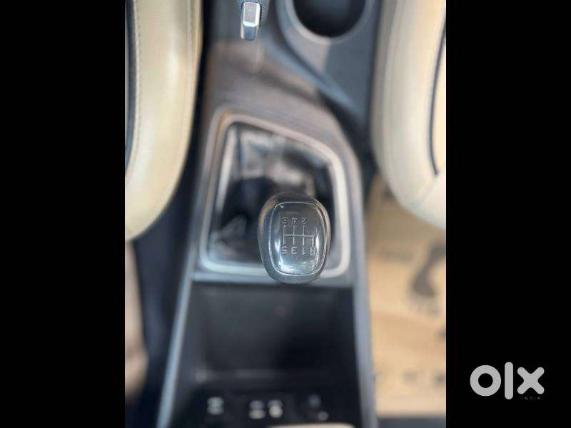 Mahindra Xuv300 W6, 2021, Petrol