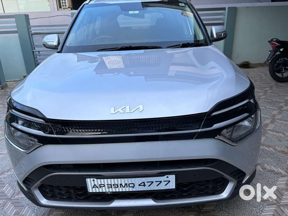 Kia Carens 1.4 Prestige 7 Str, 2023, Petrol