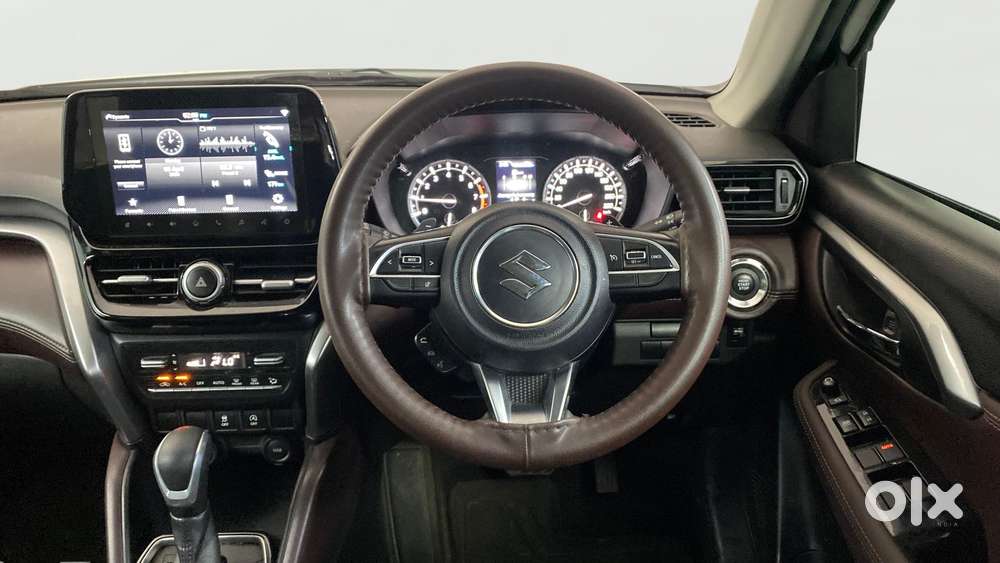 Maruti Suzuki Grand Vitara 1.5 Zeta Smart Hybrid At, 2023, Petrol