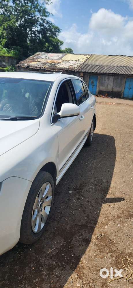 Skoda Superb 2012 Odometer 100000