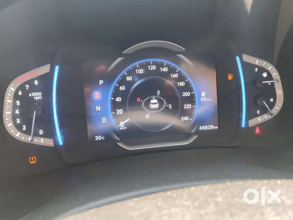 Hyundai Creta Top Model Dec 2021 Petrol Good Condition.