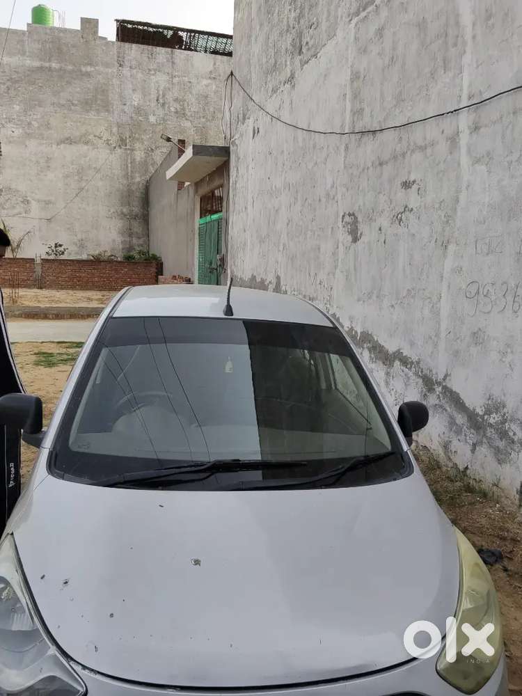 Hyundai I10 2012 Cng & Hybrids Good Condition