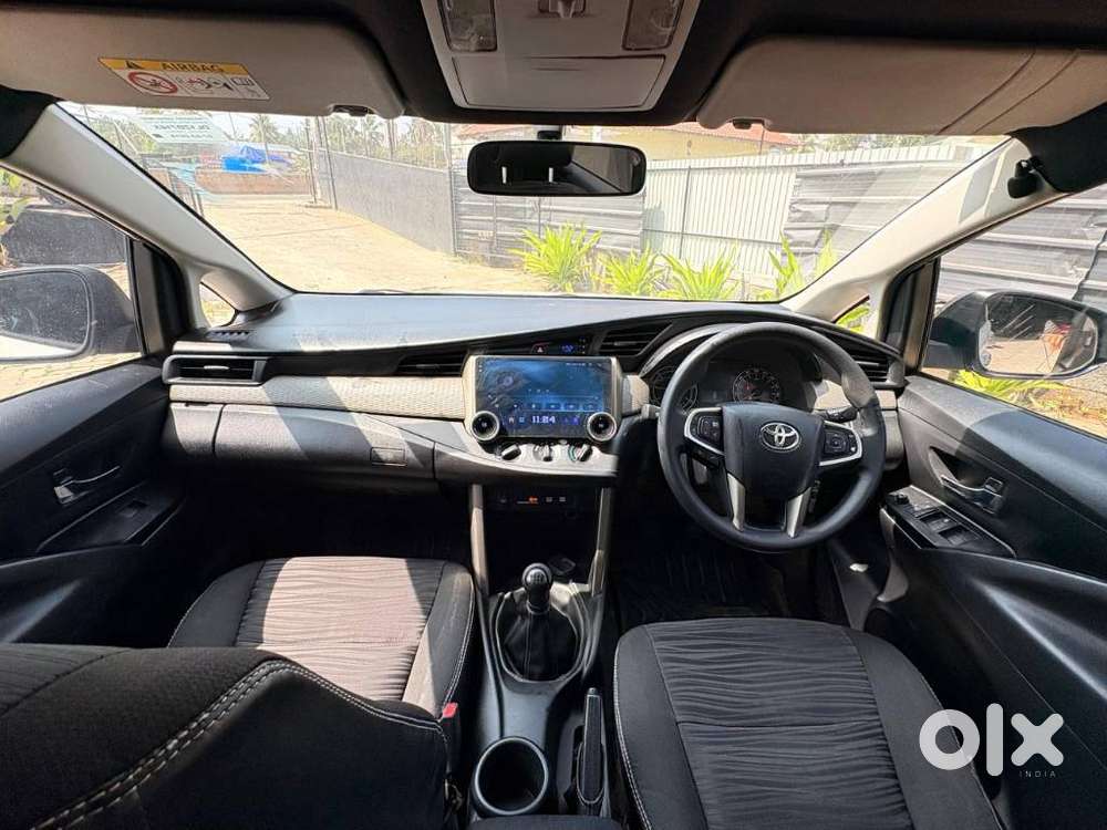 Toyota Innova Crysta 2.4 Gx Mt, 2018, Diesel